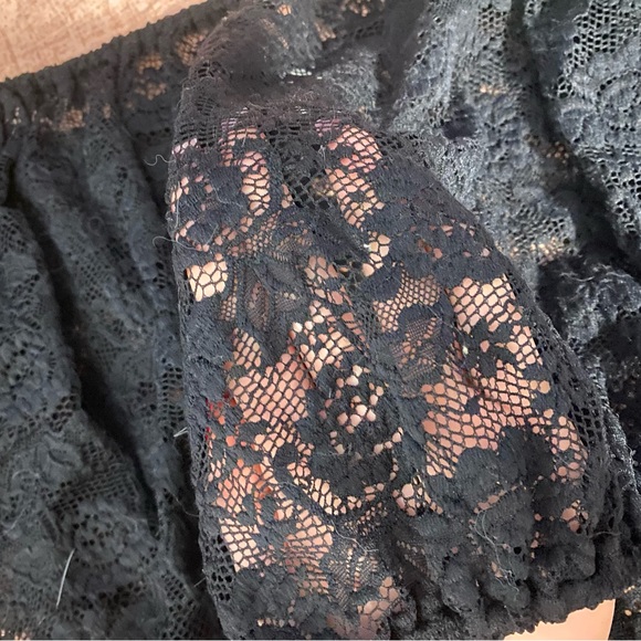 ❤️❤️ 3 for $50 Lace crop top - Picture 2 of 3